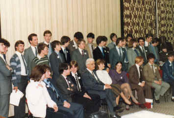 1978 group photo in 1982 - 2.jpg (435936 bytes)