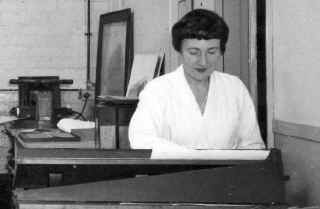 Dorothy Eaton at Work in the Vulcan Print Room