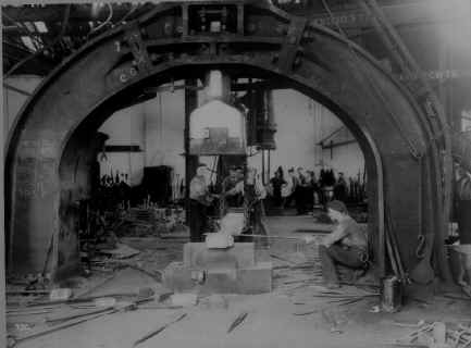 50 ton (100000lb) steam hammer