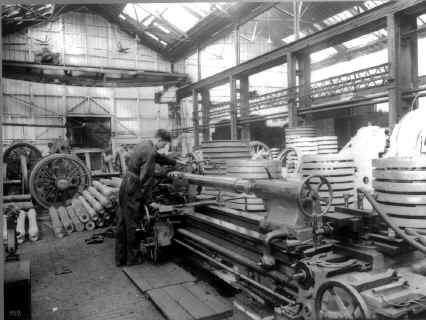 Locomotive Axle Turning Lathe